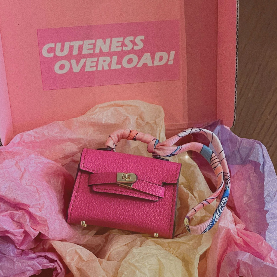 Special Deals: 10% Off & Free Shipping!